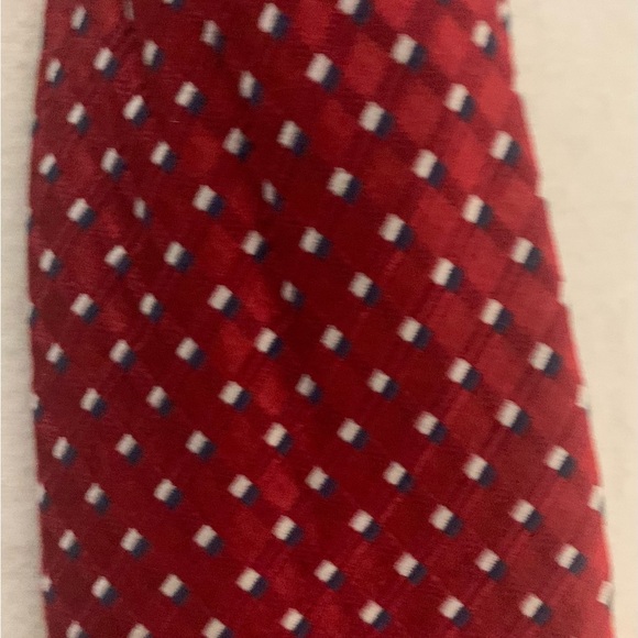 Classic Red and Yellow Patterned Ties - Picture 5 of 16